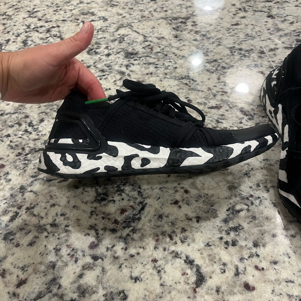Adidas UltraBOOST 20 Black and White Running Shoes - Stella McCartney edition - Picture 3 of 6